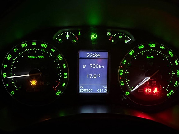 Skoda Octavia 6 of 6