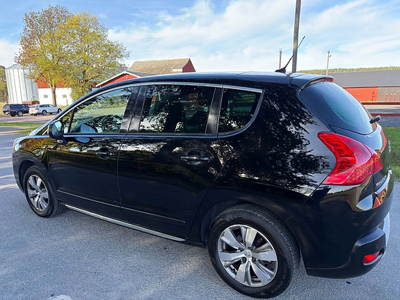 Peugeot 3008 4 of 10