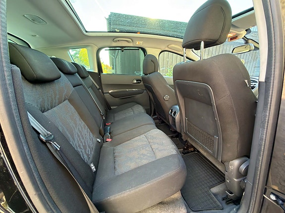 Peugeot 3008 9 of 10