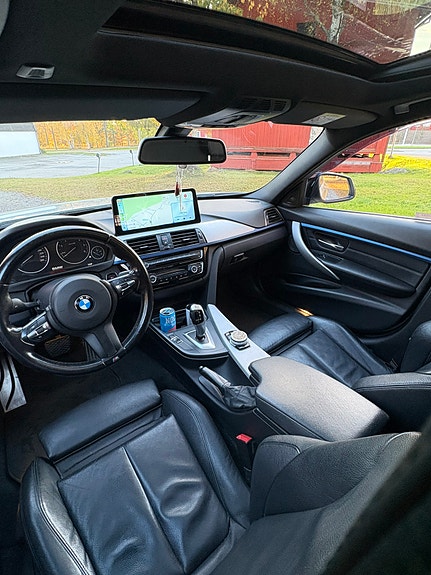 BMW 320d 8 of 12