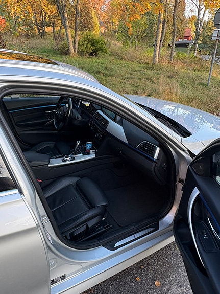 BMW 320d 10 of 12
