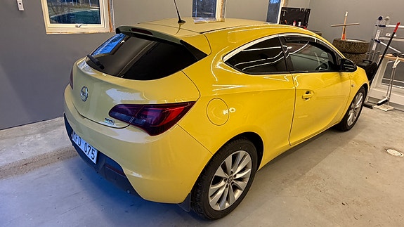 Opel Astra 3 of 3