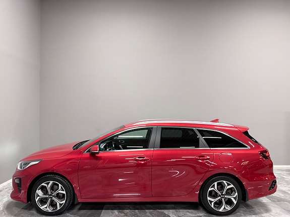Kia Ceed 4 of 26