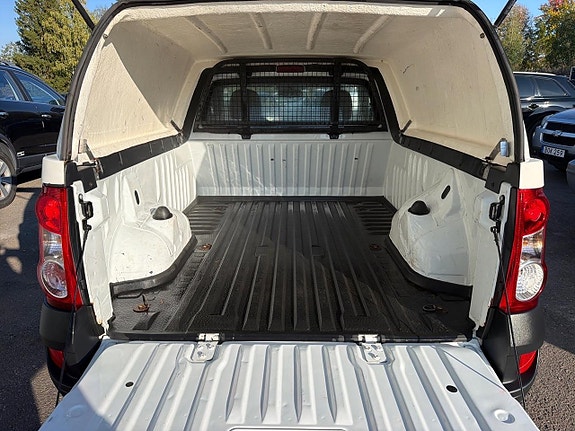 Dacia Logan 20 of 24