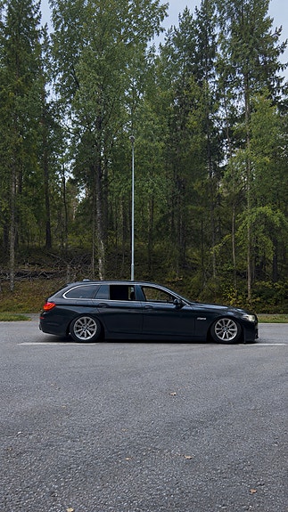 BMW 520d 2 of 9