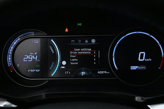 Kia Niro 9 of 27
