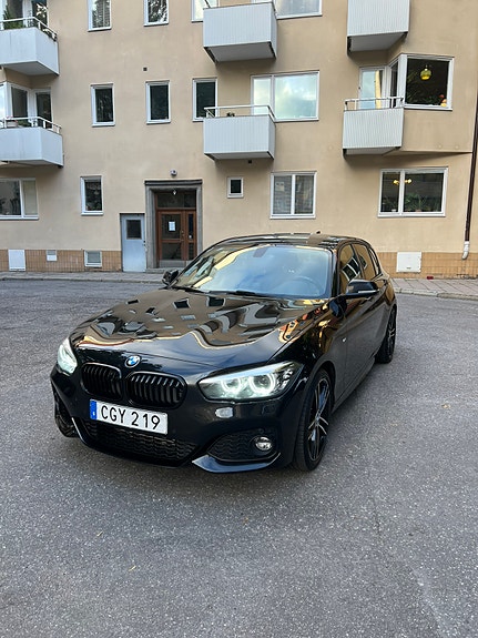 BMW 118i 22 of 22