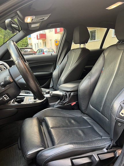 BMW 118i 8 of 22