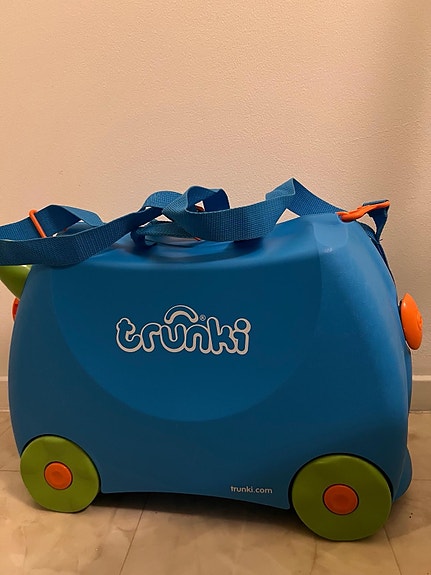Product image 1 of 2