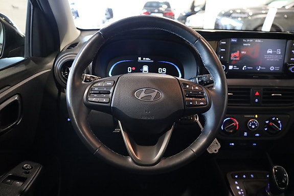 Hyundai i10 14 of 23