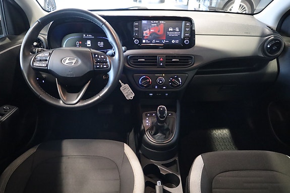 Hyundai i10 13 of 23