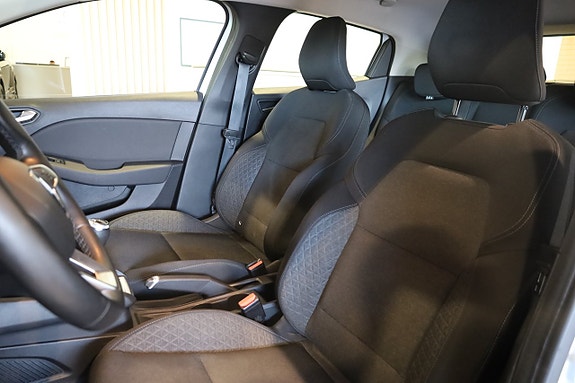 Renault Clio 14 of 28