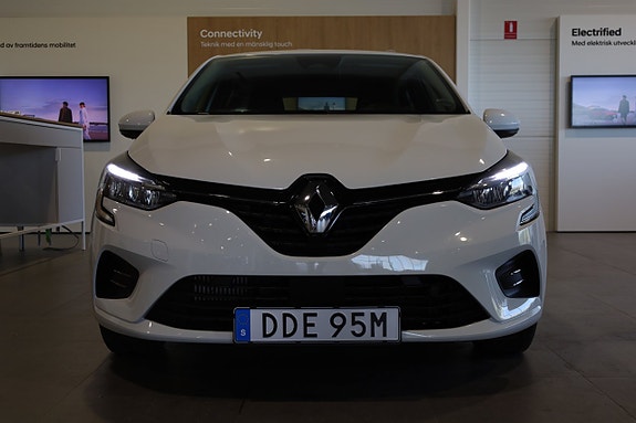 Renault Clio 8 of 28