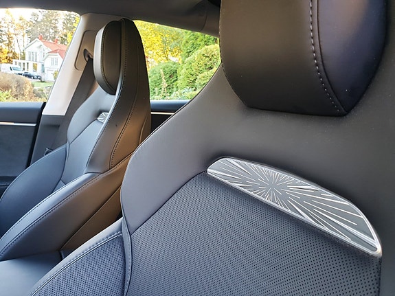 Tesla Model 3 3 of 25