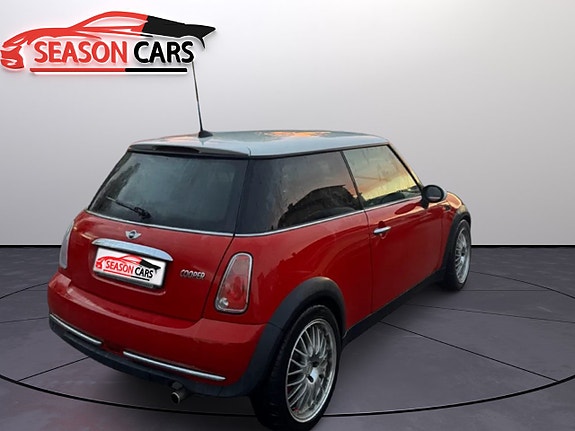 MINI Cooper 2 of 10