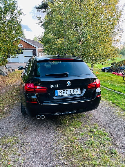 BMW 520d 2 of 6