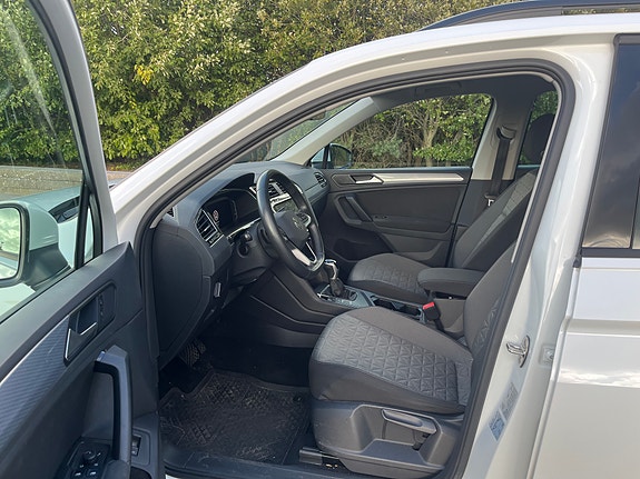 Volkswagen Tiguan 9 of 18