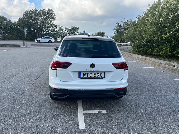 Volkswagen Tiguan 7 of 18