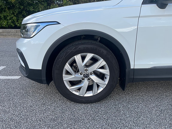 Volkswagen Tiguan 11 of 18