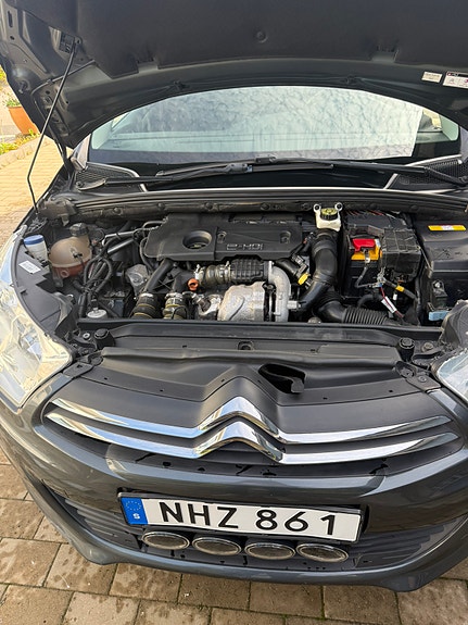 Citroen C4 12 of 14