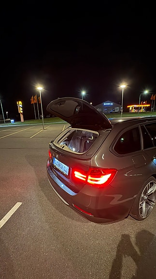 BMW 320d 9 of 12