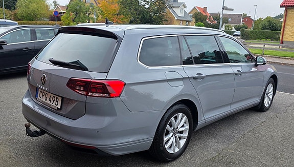 Volkswagen Passat 7 of 15