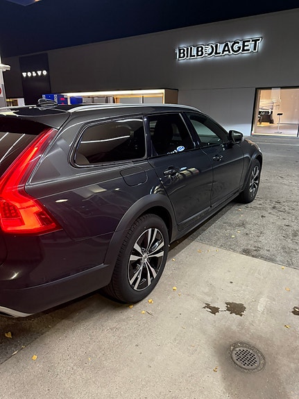 Volvo V90 Cross Country 5 of 8