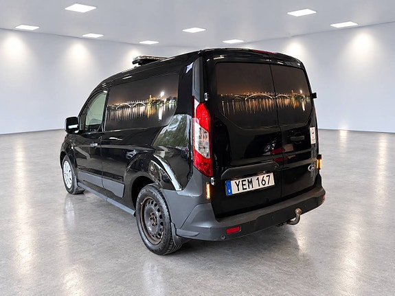 Ford Transit Connect 6 of 15