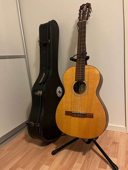 Product image 1 of 10