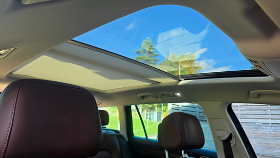 Volkswagen Passat 15 of 18