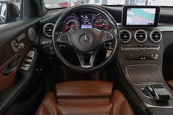 Mercedes-Benz GLC250 d 10 of 22