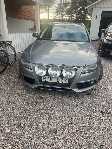 Audi A4 2 of 6