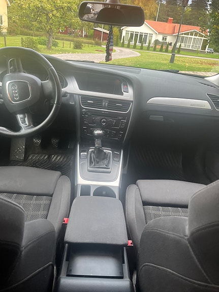Audi A4 5 of 6