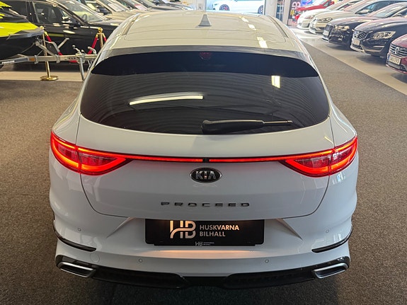 Kia ProCeed 5 of 30