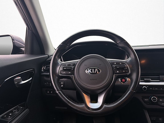 Kia Niro 10 of 30