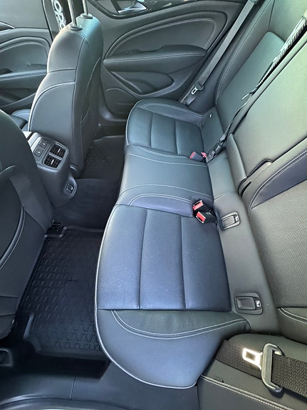 Opel Insignia 6 of 8