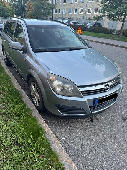 Opel Astra 6 of 24