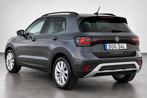 Volkswagen T-Cross 2 of 7