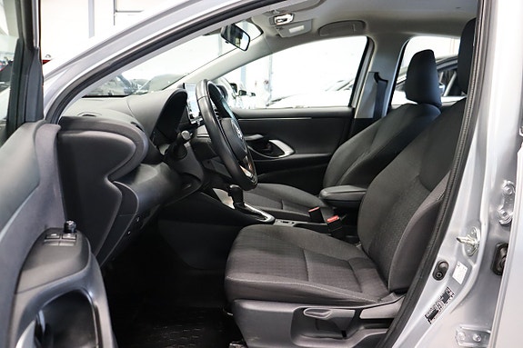 Toyota Yaris 8 of 20