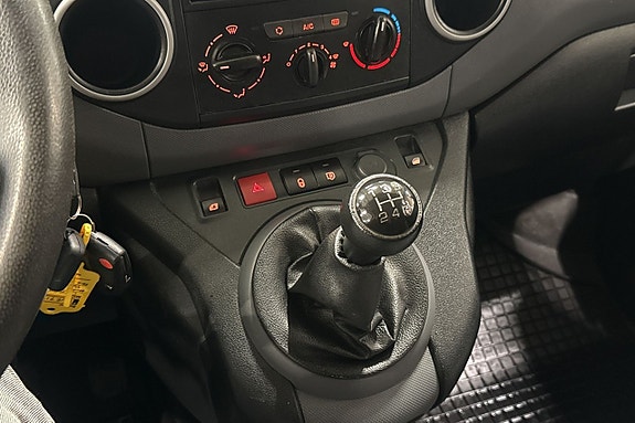 Citroen Berlingo 14 of 21