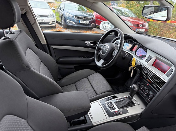 Audi A6 12 of 17