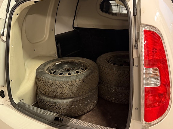 Skoda Roomster 12 of 12