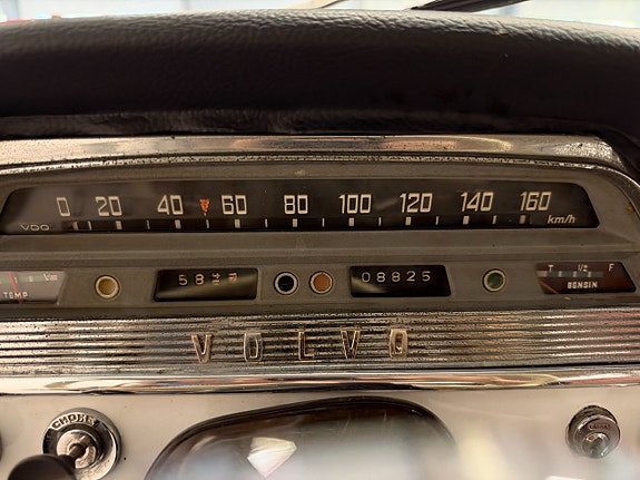 Volvo PV 8 of 10