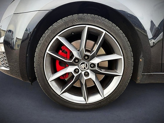 Skoda Octavia RS 10 of 26