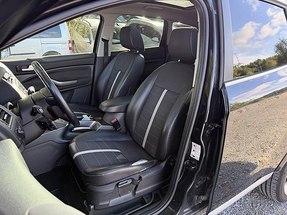 Ford Kuga 13 of 20