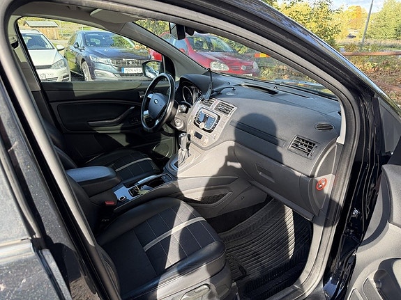 Ford Kuga 12 of 20