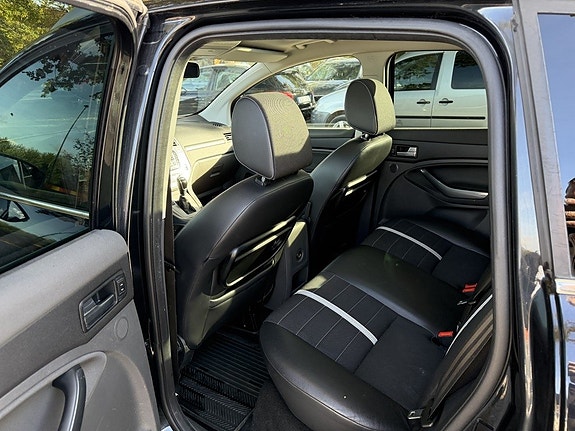 Ford Kuga 15 of 20