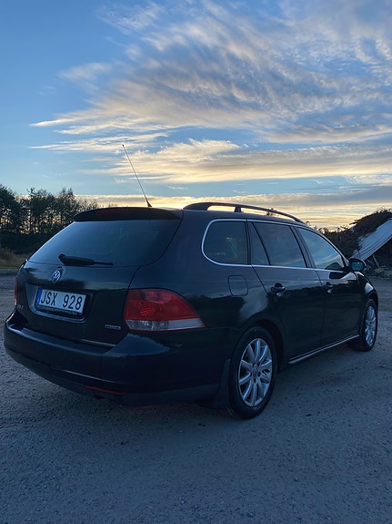 Volkswagen Golf V 15 of 15