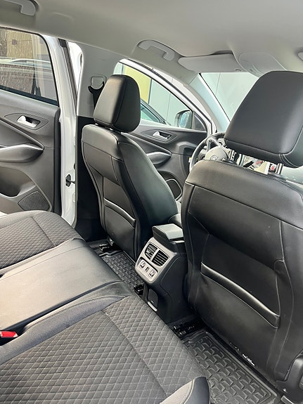 Opel Grandland X 6 of 6