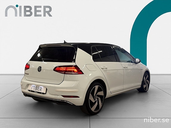 Volkswagen e-Golf VII 8 of 22